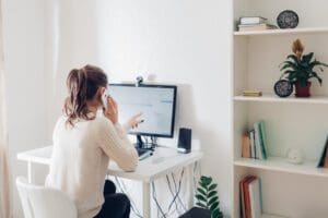 Home Office Vantagens, Desvantagens e Dicas Práticas