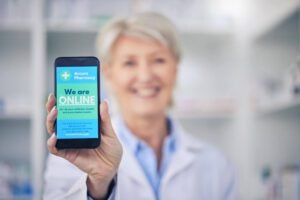 Whatsapp para farmácias Como usar para aproximar clientes